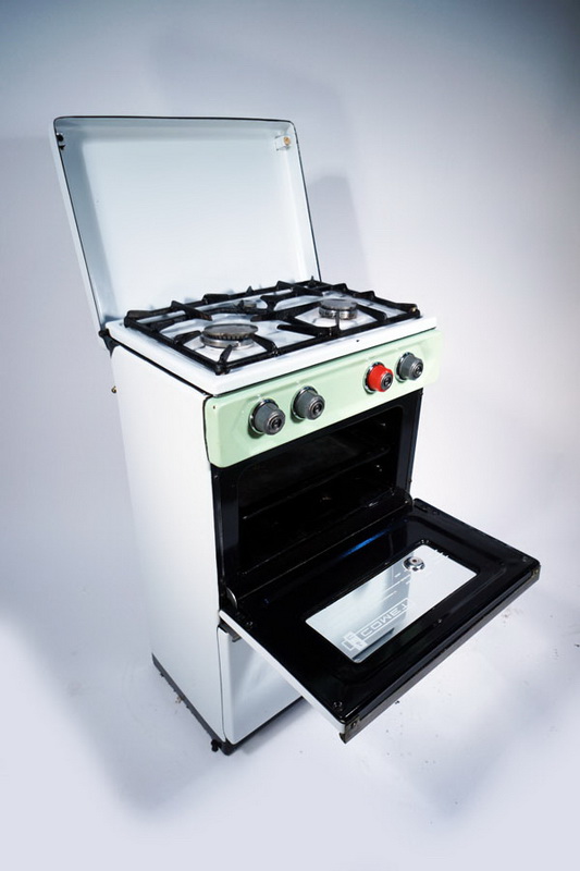 cocina horno 3fuegos +cajon comet 83x50x40 (50eu.) 1u